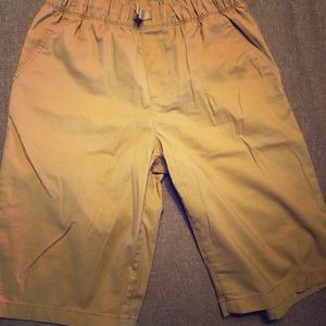 Boys khaki shorts! Perfect condition !